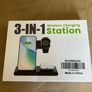 3-in-1 Wireless Charging Station